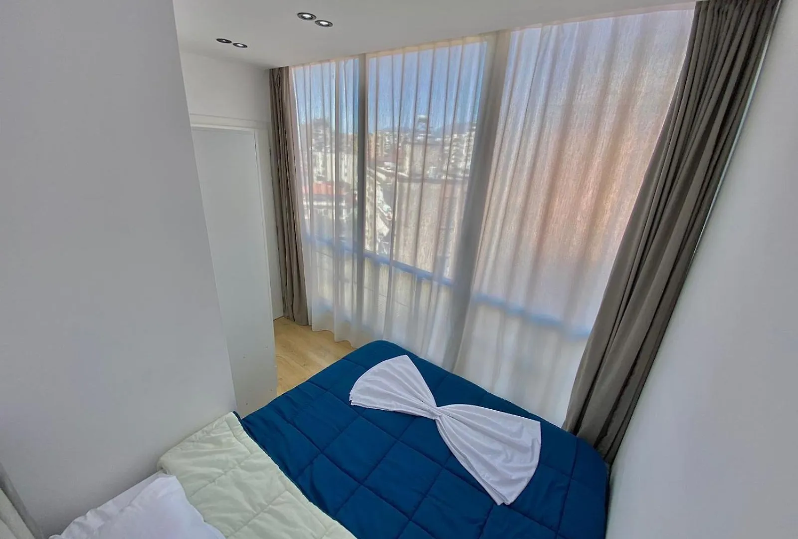 Mara Central Apartment 3 Tirana