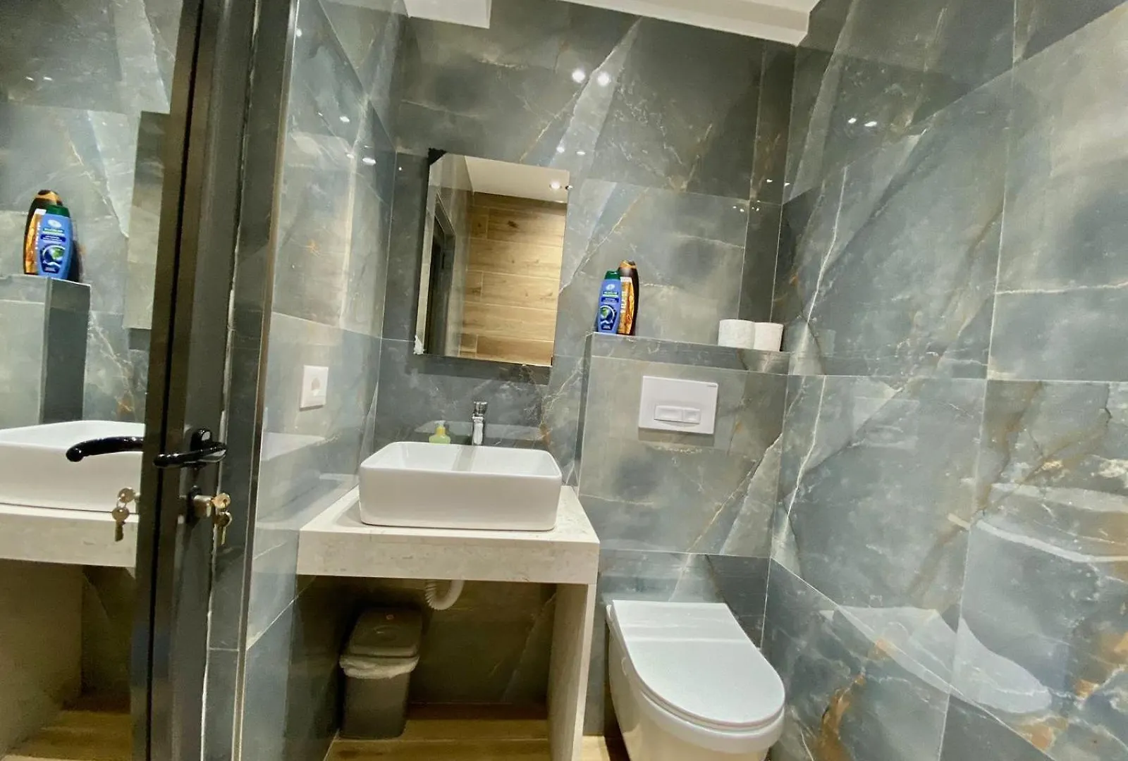 Mara Central Apartment 3 Tirana